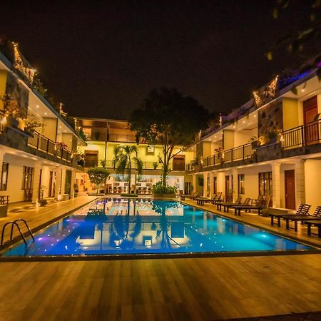 Royal Reach Udawalawe Hotel ภายนอก รูปภาพ