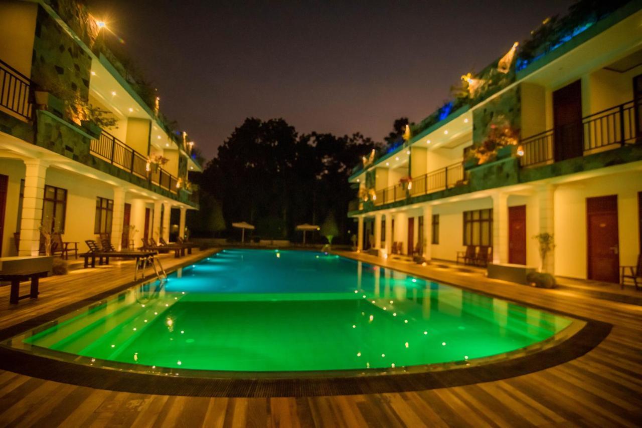 Royal Reach Udawalawe Hotel ภายนอก รูปภาพ