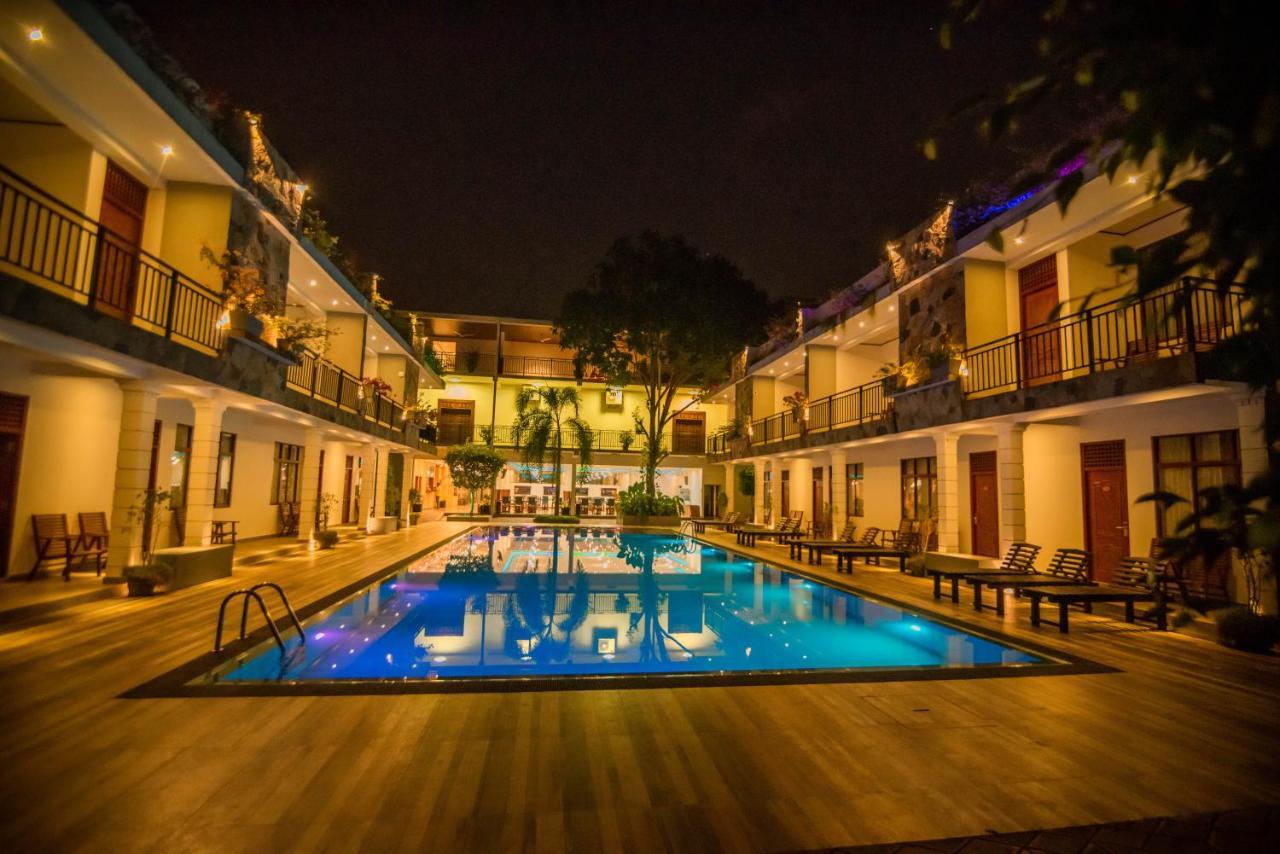 Royal Reach Udawalawe Hotel ภายนอก รูปภาพ