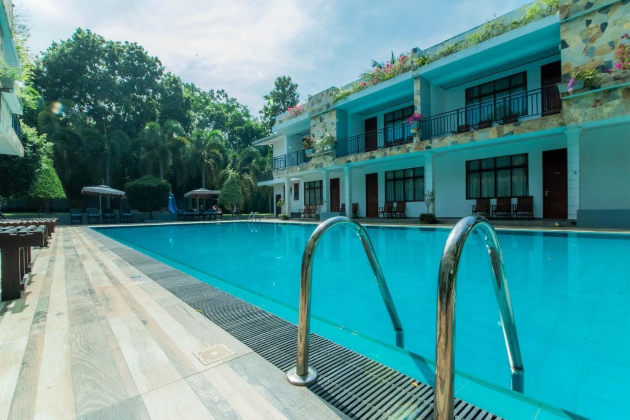 Royal Reach Udawalawe Hotel ภายนอก รูปภาพ