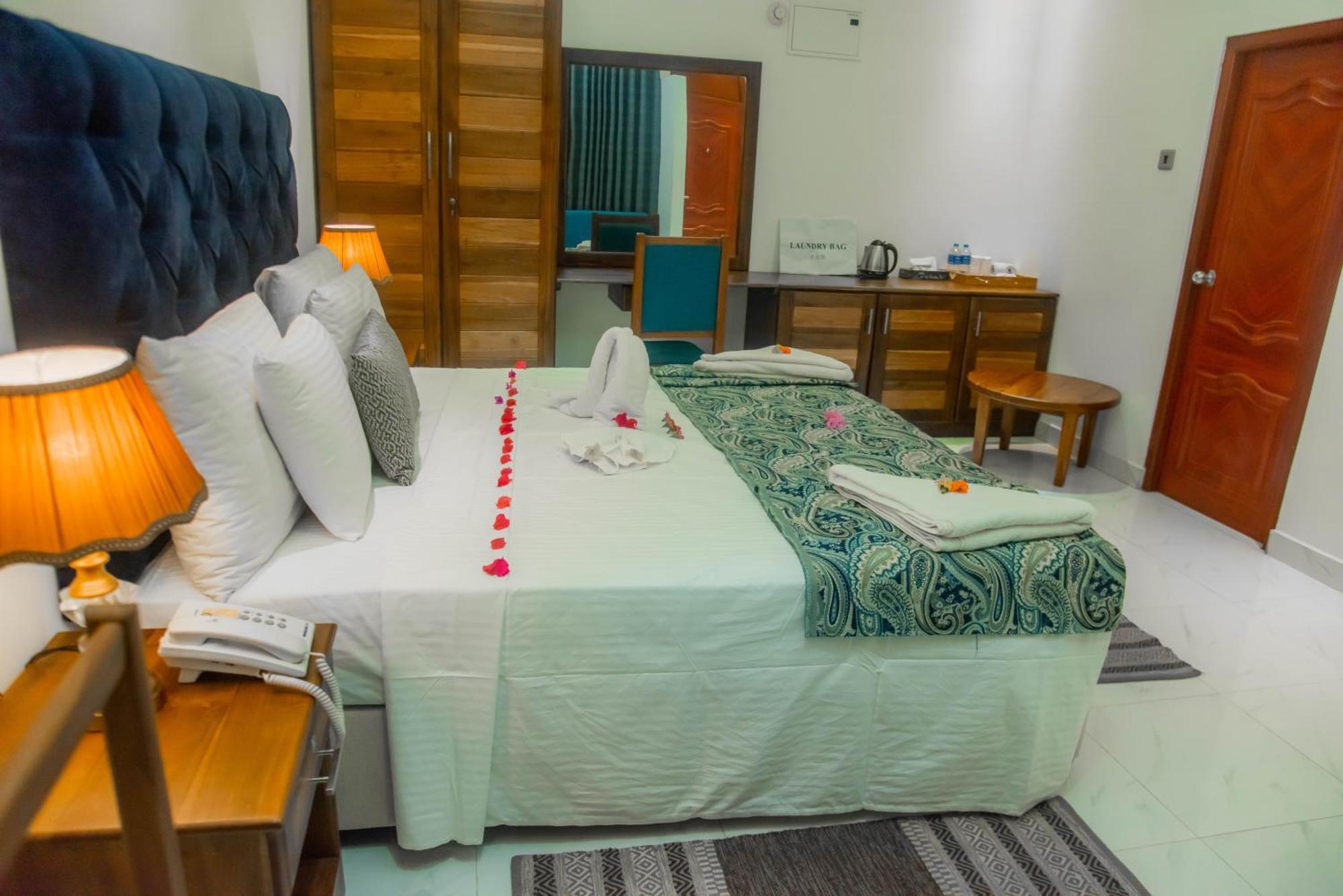 Royal Reach Udawalawe Hotel ห้อง รูปภาพ